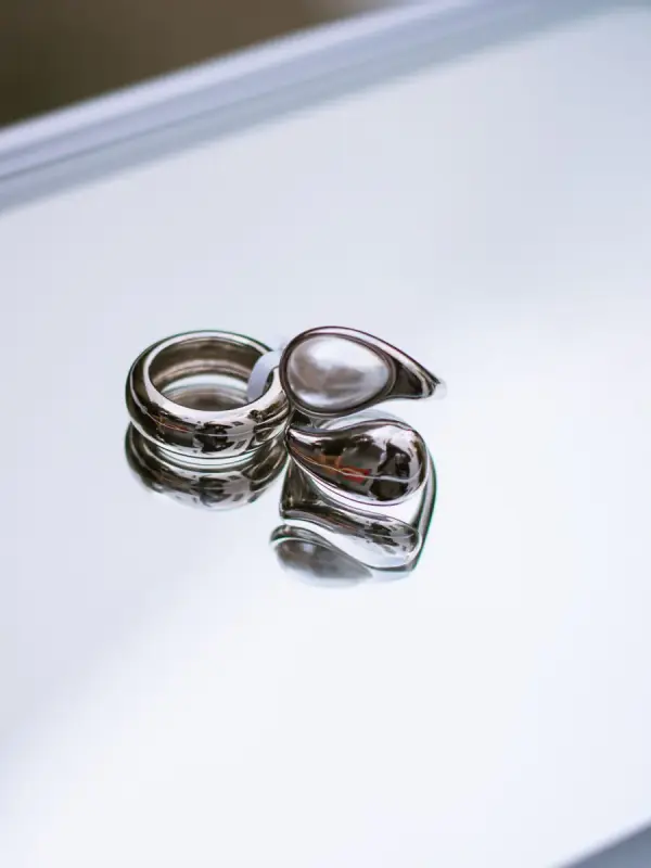 Twist Ring